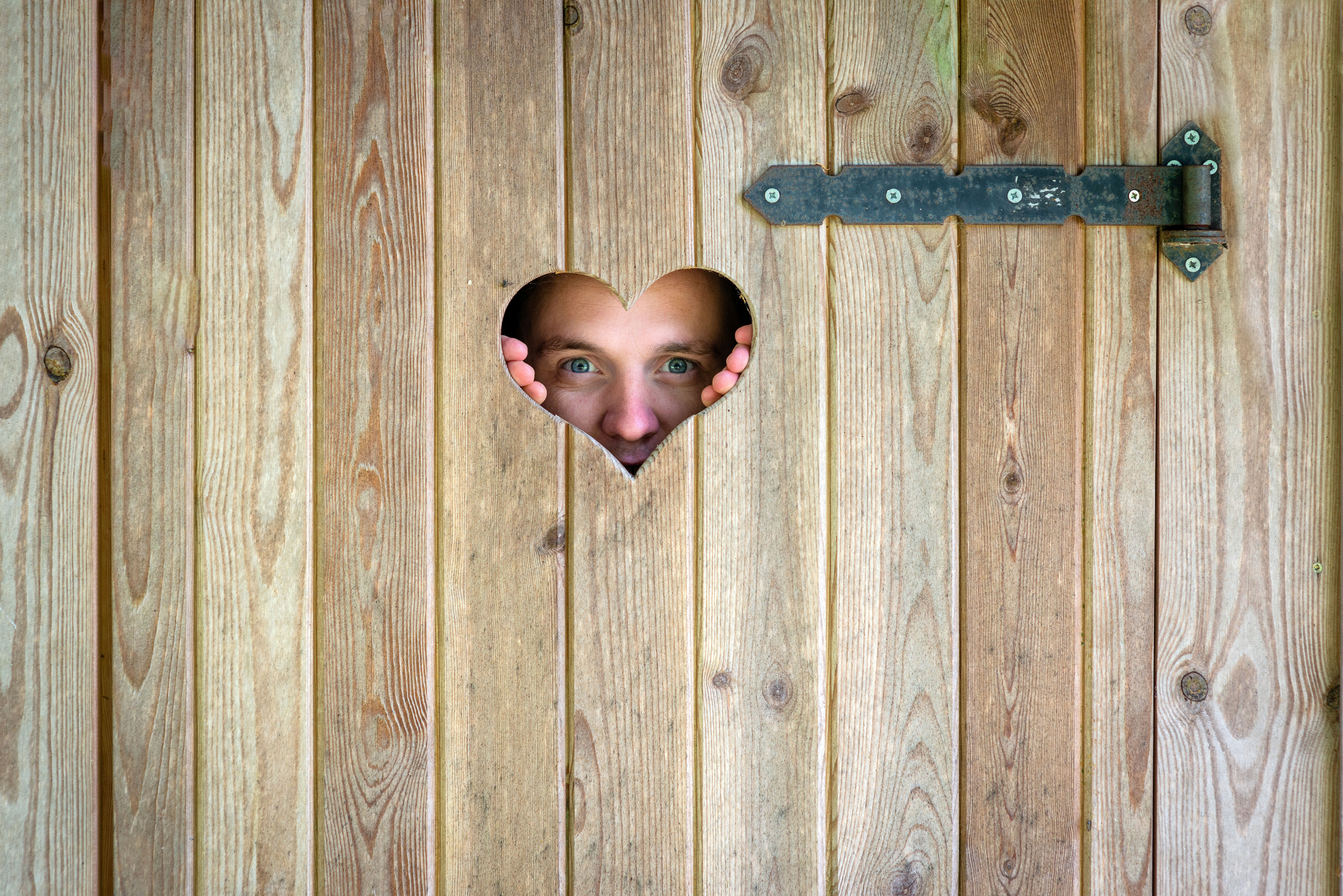 Emergency-Board-Up-Services--in-East-Falmouth-Massachusetts-emergency-board-up-services-east-falmouth-massachusetts-1.jpg-image